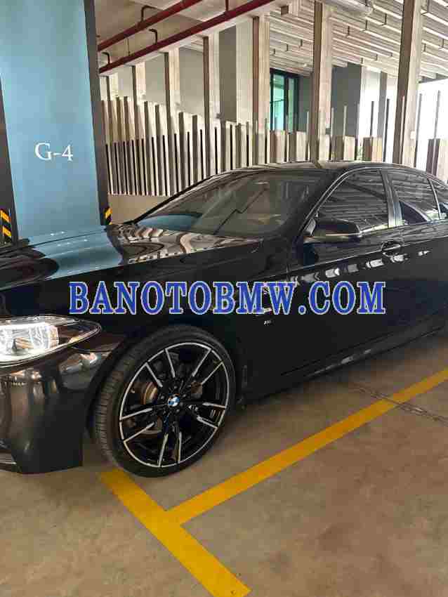 Cần bán gấp BMW 5 Series 520i đời 2016, màu Đen