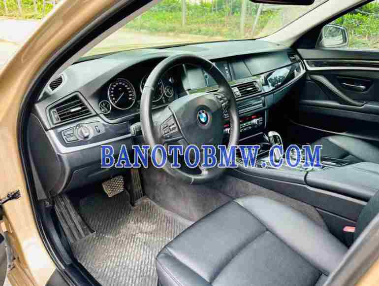 BMW 5 Series 520i model 2012 xe chuẩn hết ý