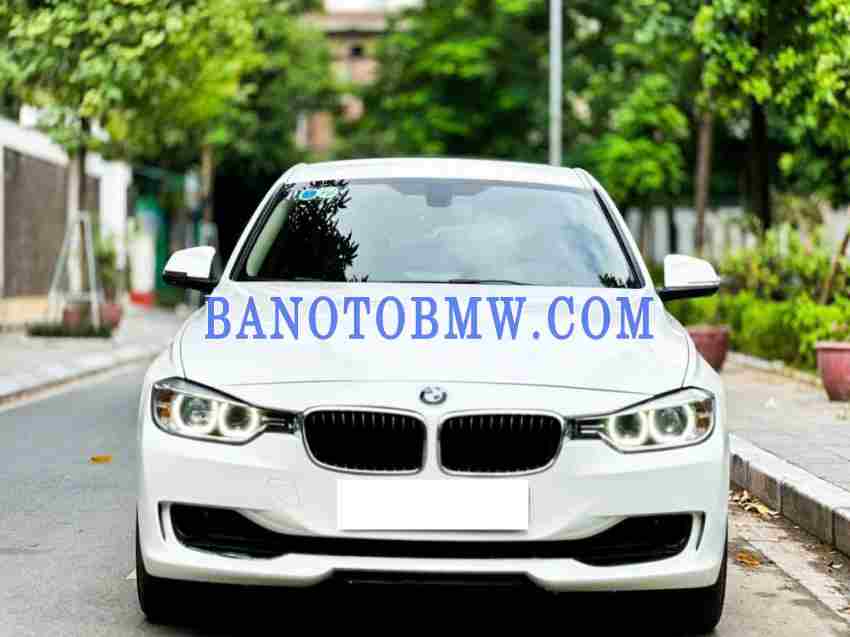 Cần bán gấp BMW 3 Series 328i năm 2012 giá cực tốt