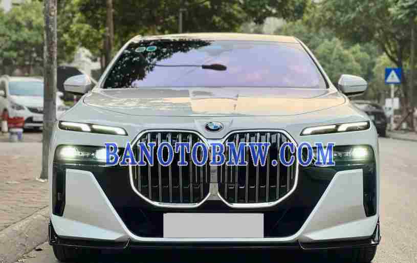 Cần bán xe BMW 7 Series 735i M Sport năm 2023 màu Trắng cực đẹp