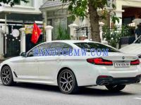 BMW 5 Series 530i M Sport model 2021 xe chuẩn hết ý