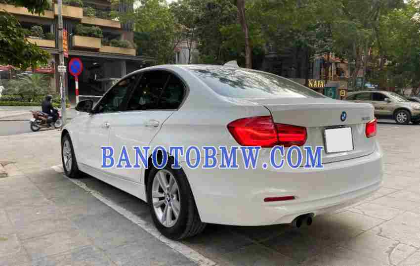 Cần bán BMW 3 Series 320i 2015 xe đẹp