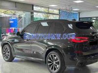 Cần bán gấp xe BMW X5 xDrive40i M Sport 2022 màu Đen