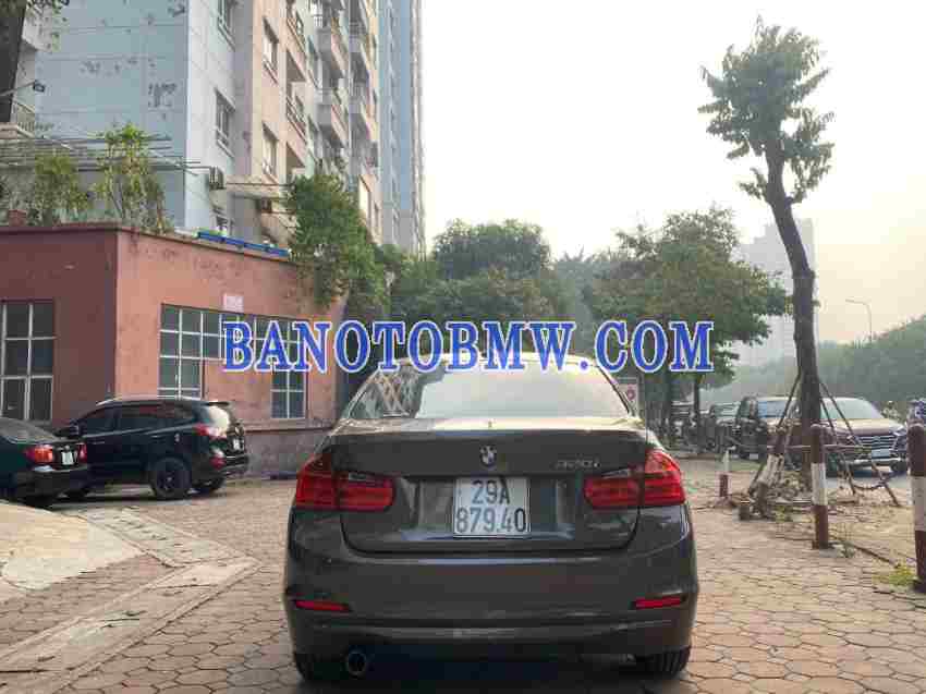 Cần bán gấp xe BMW 3 Series 320i 2013 màu Nâu