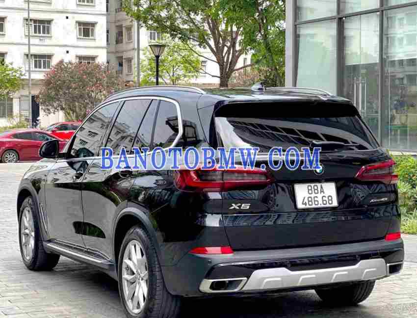 Cần bán xe BMW X5 xDrive40i M Sport màu Đen 2022