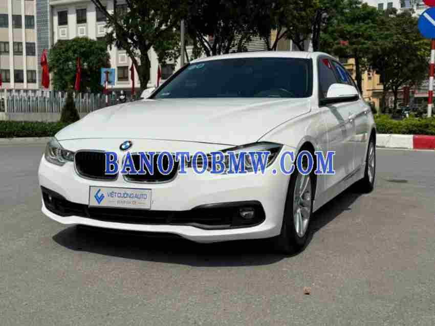 Cần bán gấp BMW 3 Series 320i đời 2015, màu Trắng