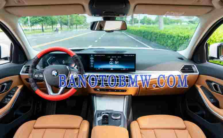 BMW 3 Series 320i Sport Line 2024 Số tự động cực đẹp!