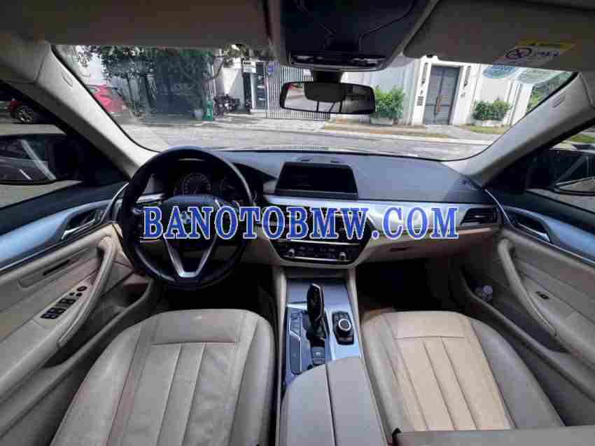 Cần bán xe BMW 5 Series 520i đời 2018