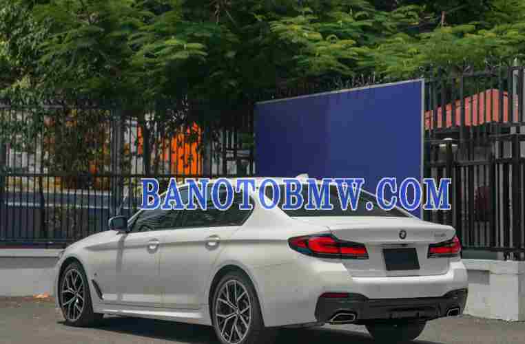 Bán xe BMW 5 Series 520i M Sport đời 2022 - Giá tốt