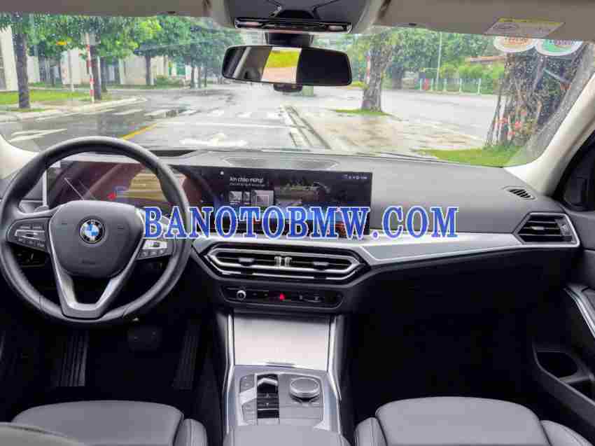 Cần bán nhanh BMW 3 Series 320i Sport Line 2023 cực đẹp