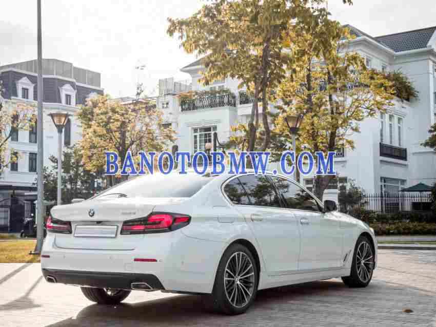 BMW 5 Series 520i năm 2023 cần bán