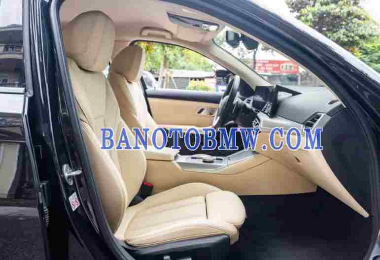 BMW 3 Series 320i Sport Line 2023 Số tự động cực đẹp!