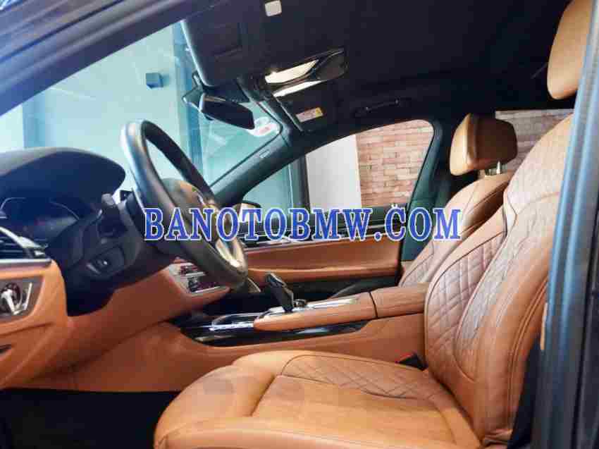 Cần bán gấp xe BMW 7 Series 740Li năm 2021, màu Xám, Số tự động