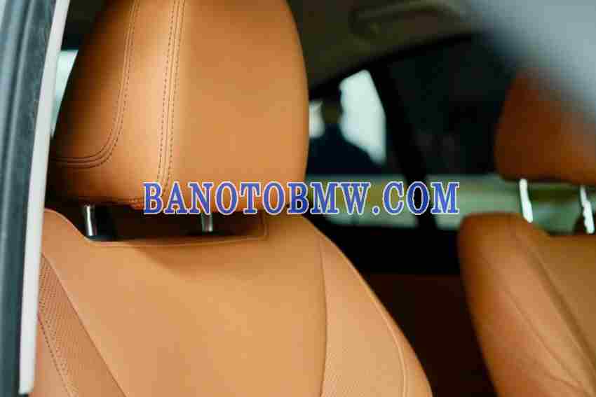 Cần bán xe BMW 3 Series 320i Sport Line 2023 Số tự động Cần bán xe BMW 3 Series 320i Sport Line 2023 Số tự động