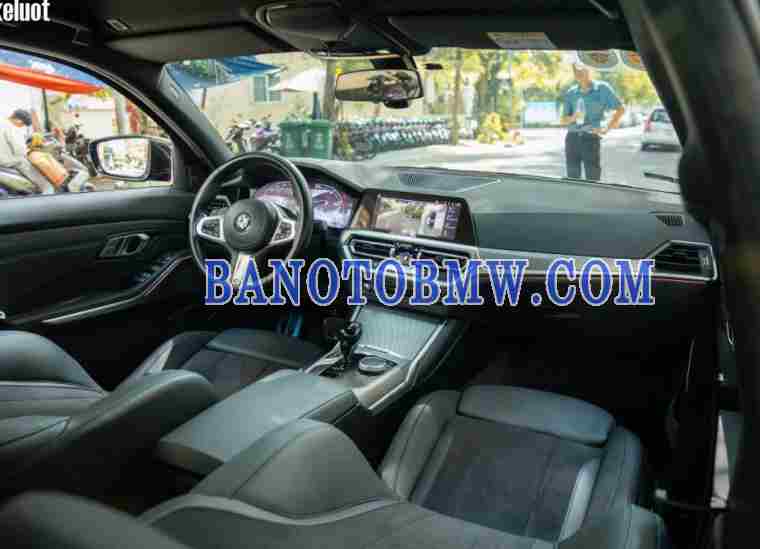 Cần bán nhanh BMW 3 Series 330i M Sport 2022 cực đẹp