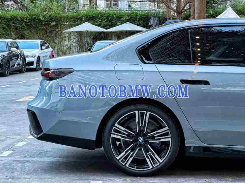 BMW 7 Series 735i M Sport 2025 Số tự động bản Xe hybrid