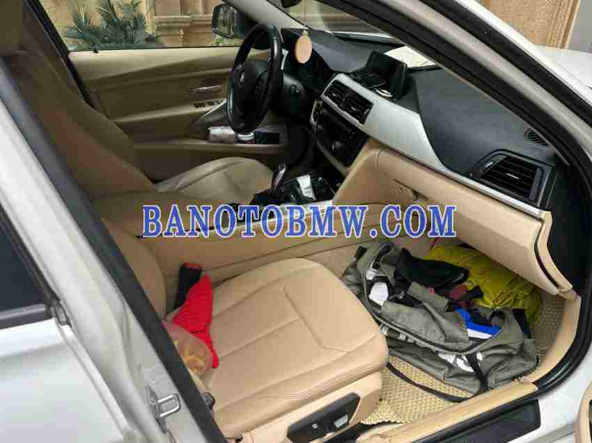 Bán xe BMW 3 Series 320i đời 2013 - Giá tốt