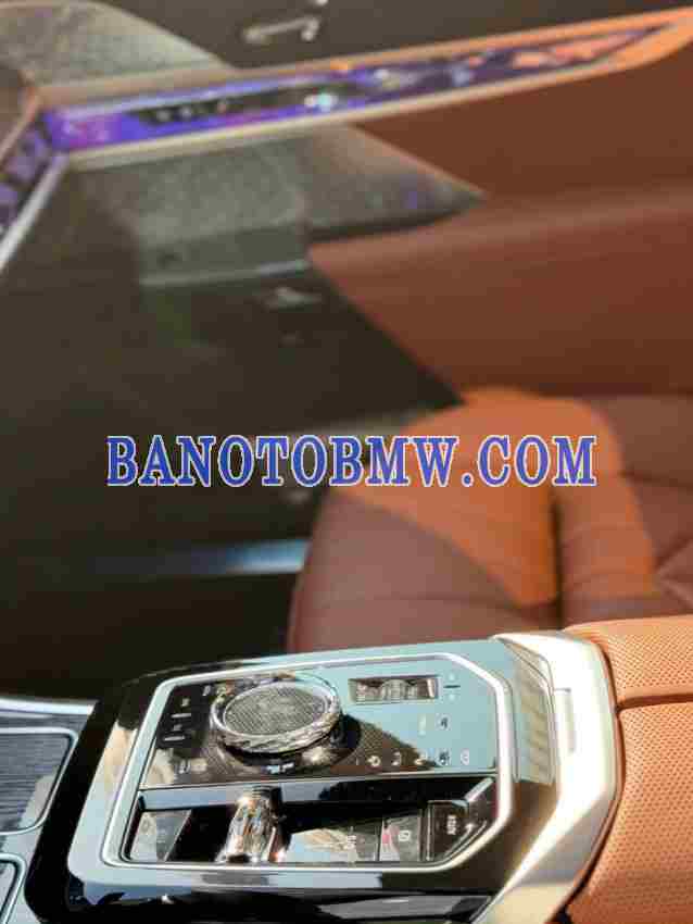 BMW 7 Series 740i Pure Excellence 2025 xe đẹp từng centimet