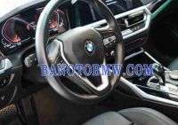 Cần bán gấp xe BMW 3 Series 330i Sport Line 2019 màu Trắng