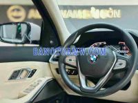 Cần bán gấp xe BMW 3 Series 320i Sport Line Plus năm 2020, màu Trắng, Số tự động