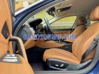 Cần bán gấp xe BMW 5 Series 520i Luxury năm 2021, màu Xanh, Số tự động
